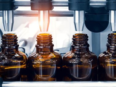 Pharmaceutical small batch manufacturing